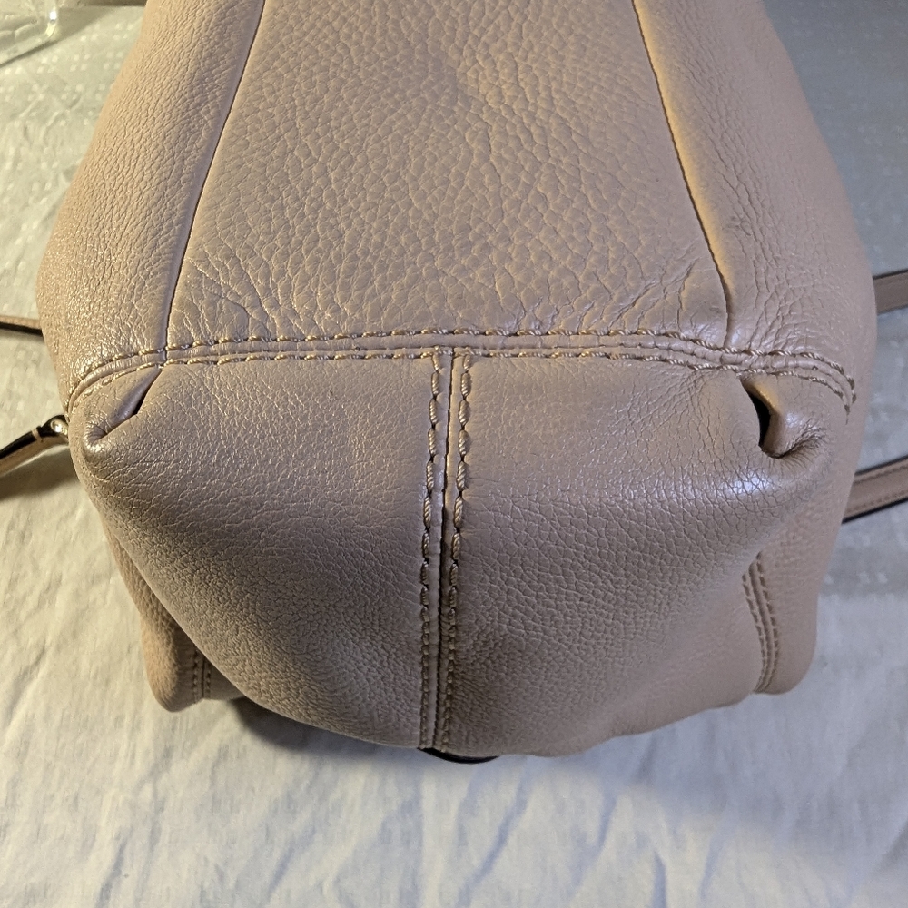 Coach Lexy Shoulder Bag - Picture 6 of 12